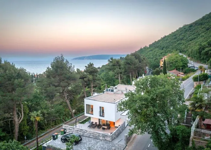 Beautiful Villa Magica in Opatija Villa Mošćenička Draga